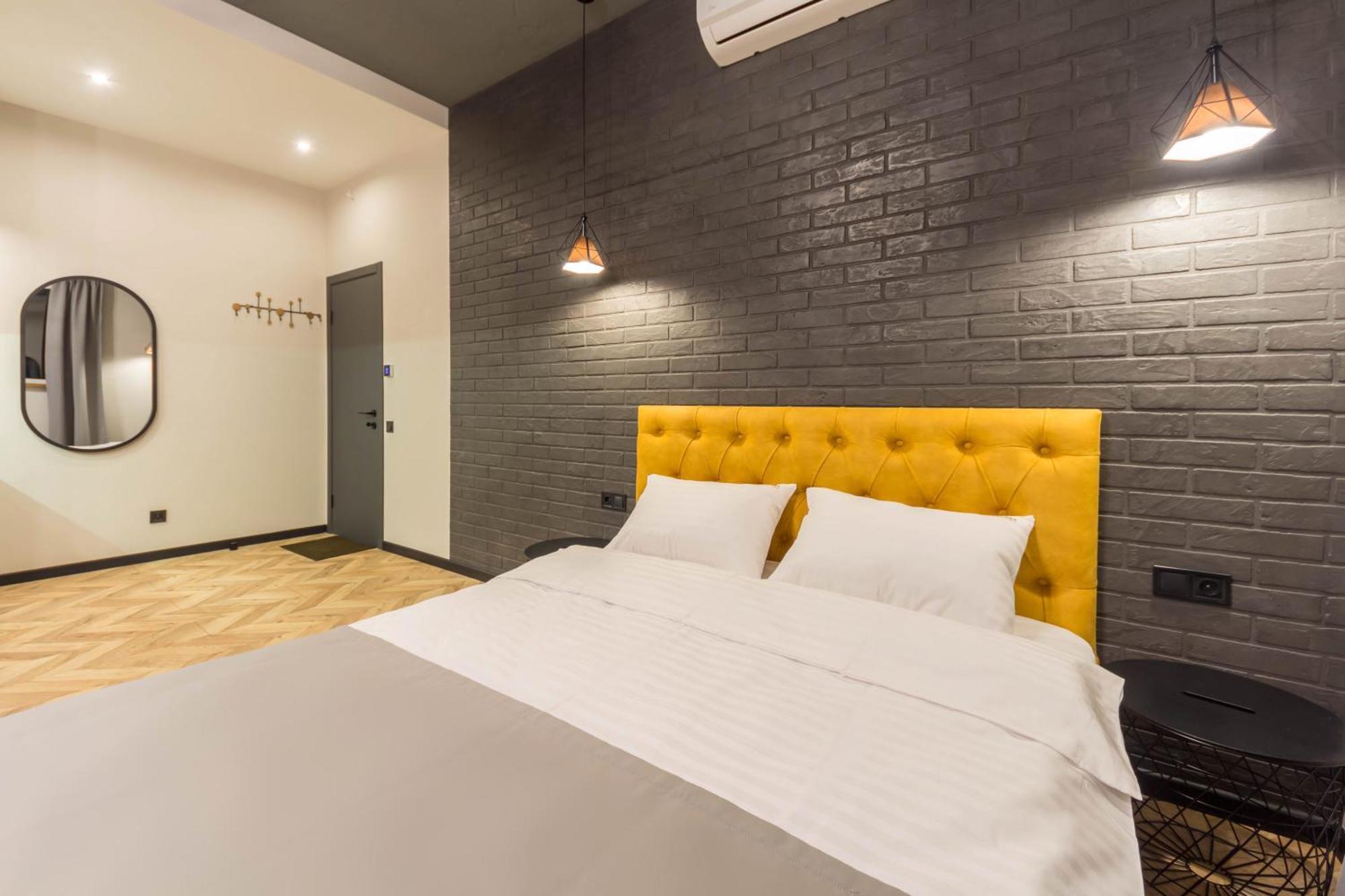 Self Check-In Apartments Maidan Area Kyiv Exterior foto