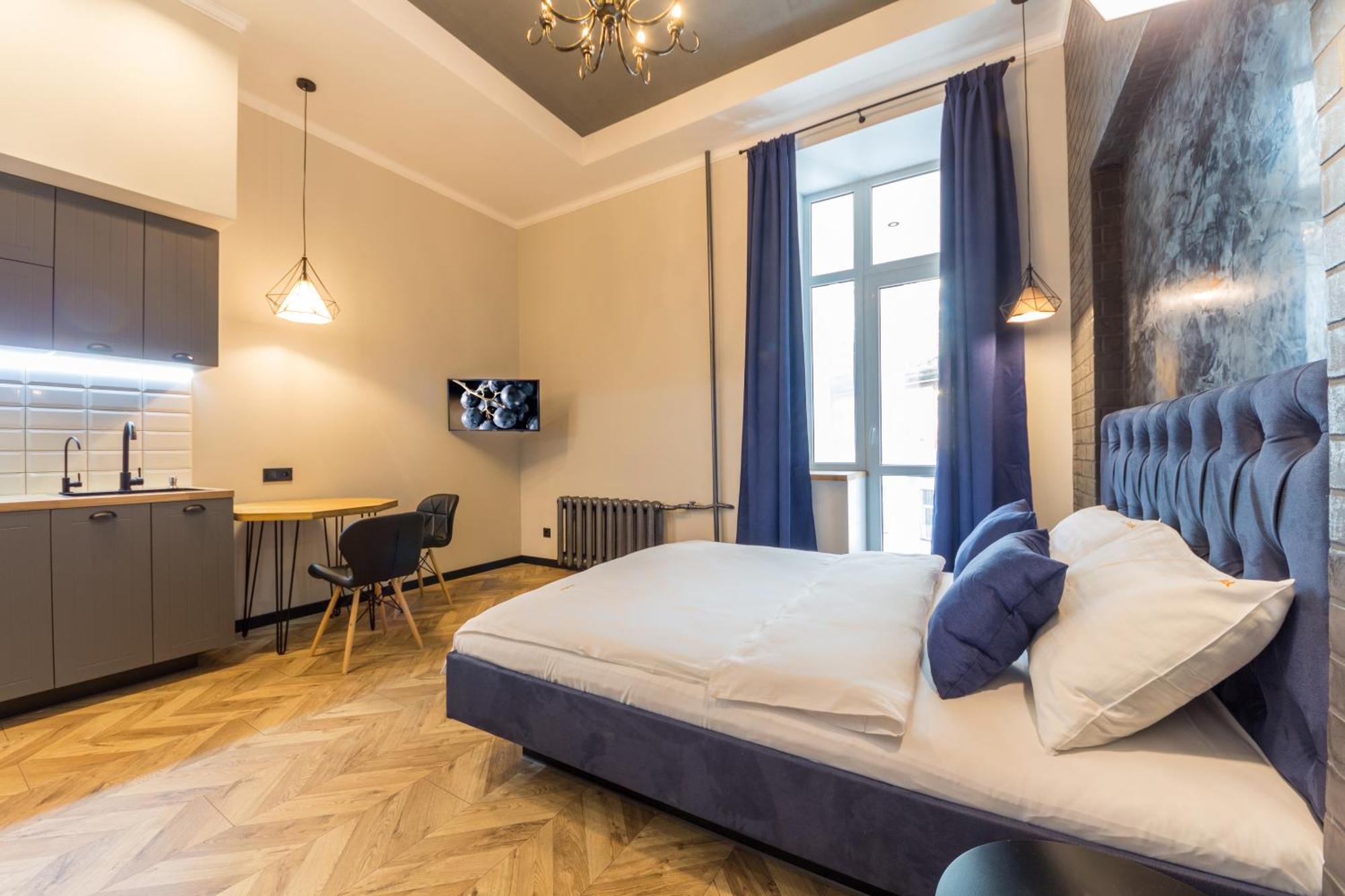 Self Check-In Apartments Maidan Area Kyiv Exterior foto